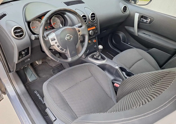 Nissan Qashqai+2 cena 32900 przebieg: 229300, rok produkcji 2009 z Dzierżoniów małe 326